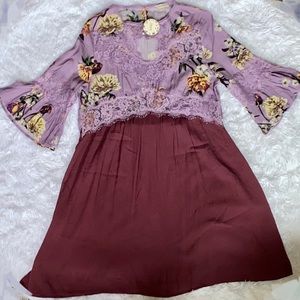 Lace keyhole floral dress